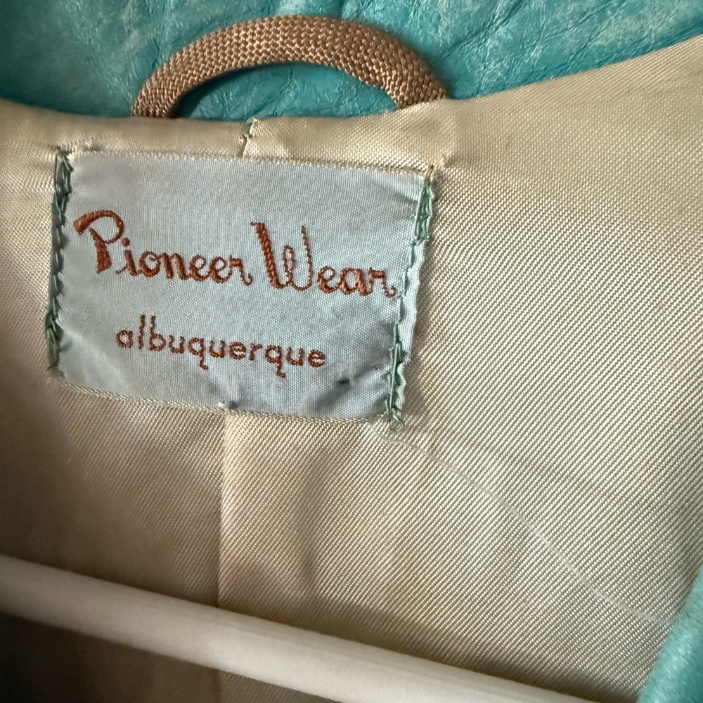 Vintage Leather Fringe Jacket - Picture 5 of 7